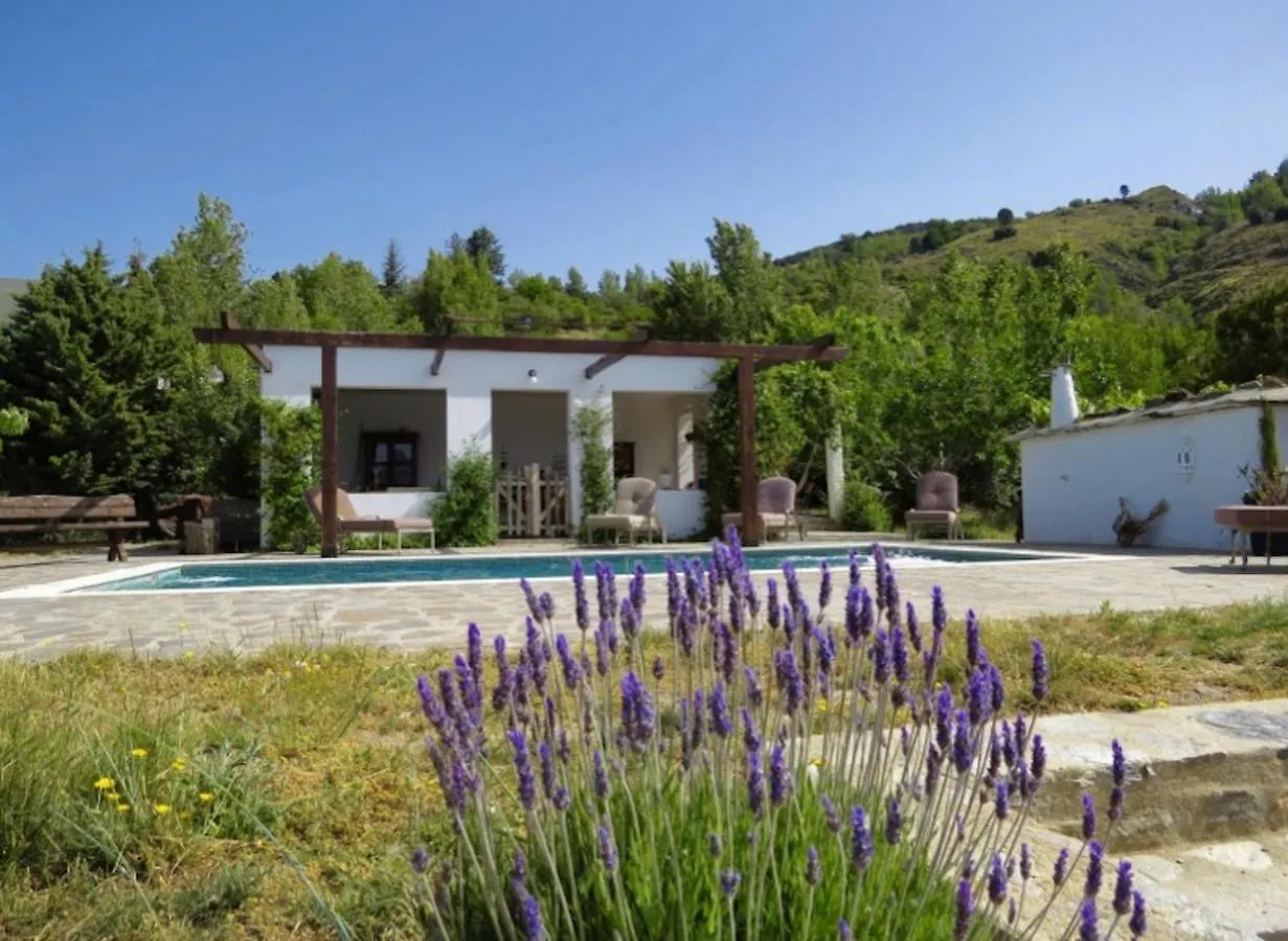 Cortijo Solera Bed and Breakfast Soportujar