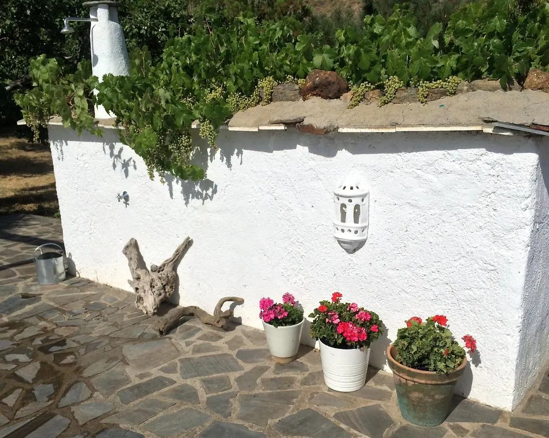Cortijo Solera Bed & Breakfast Soportujar